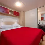 Parque de Campismo Camp Mrkva Mobile Homes With Pool *