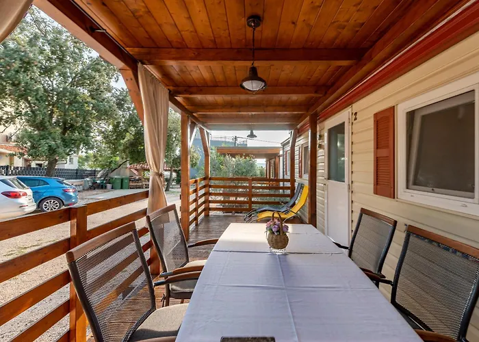 Kemping Camp Mrkva Mobile Homes With Pool Sukošan