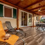 Κάμπινγκ Camp Mrkva Mobile Homes With Pool Sukošan