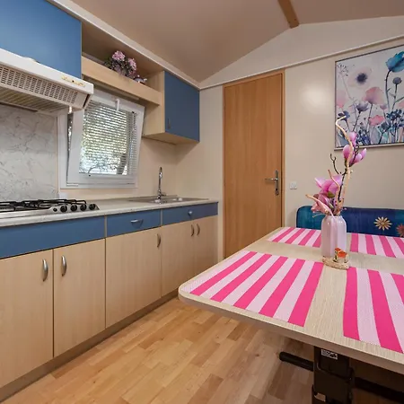 Camp Mrkva Mobile Homes With Pool