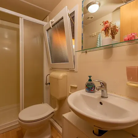 Camp Mrkva Mobile Homes With Pool * Sukošan