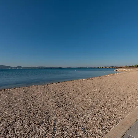 Camp Mrkva Mobile Homes With Pool Sukošan