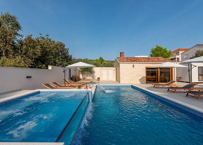 Camp Mrkva Mobile Homes With Pool Campingplads