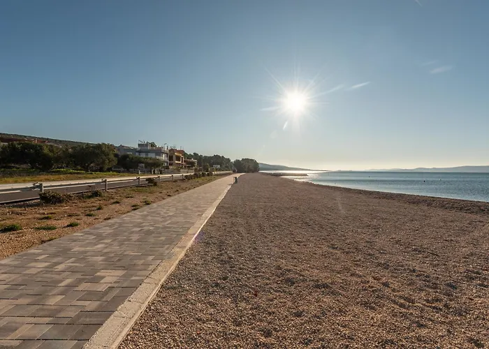 Camp Mrkva Mobile Homes With Pool Кемпинг *